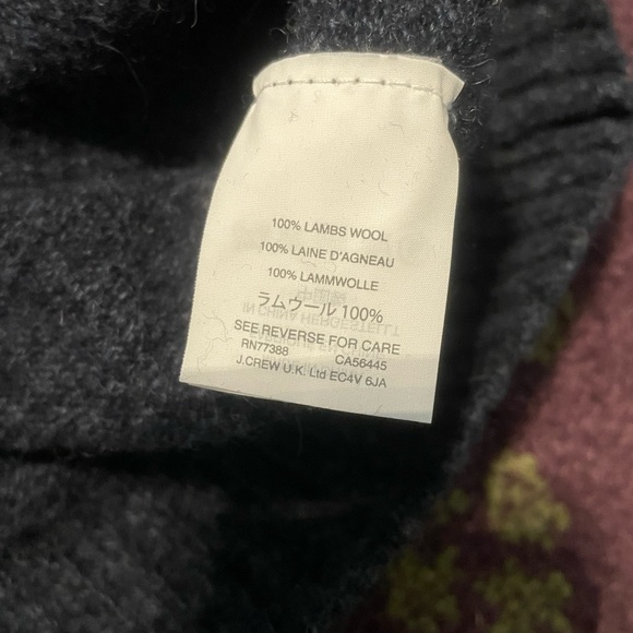 Beautiful navy blue half zip sweater - Picture 6 of 7